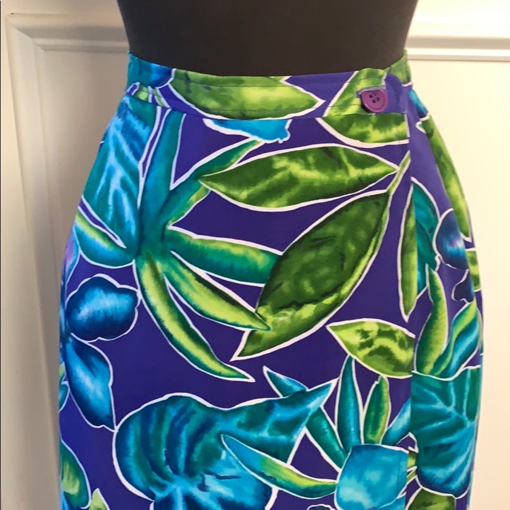 Hawaii anyone? Fun & flirty wrap around maxi skirt